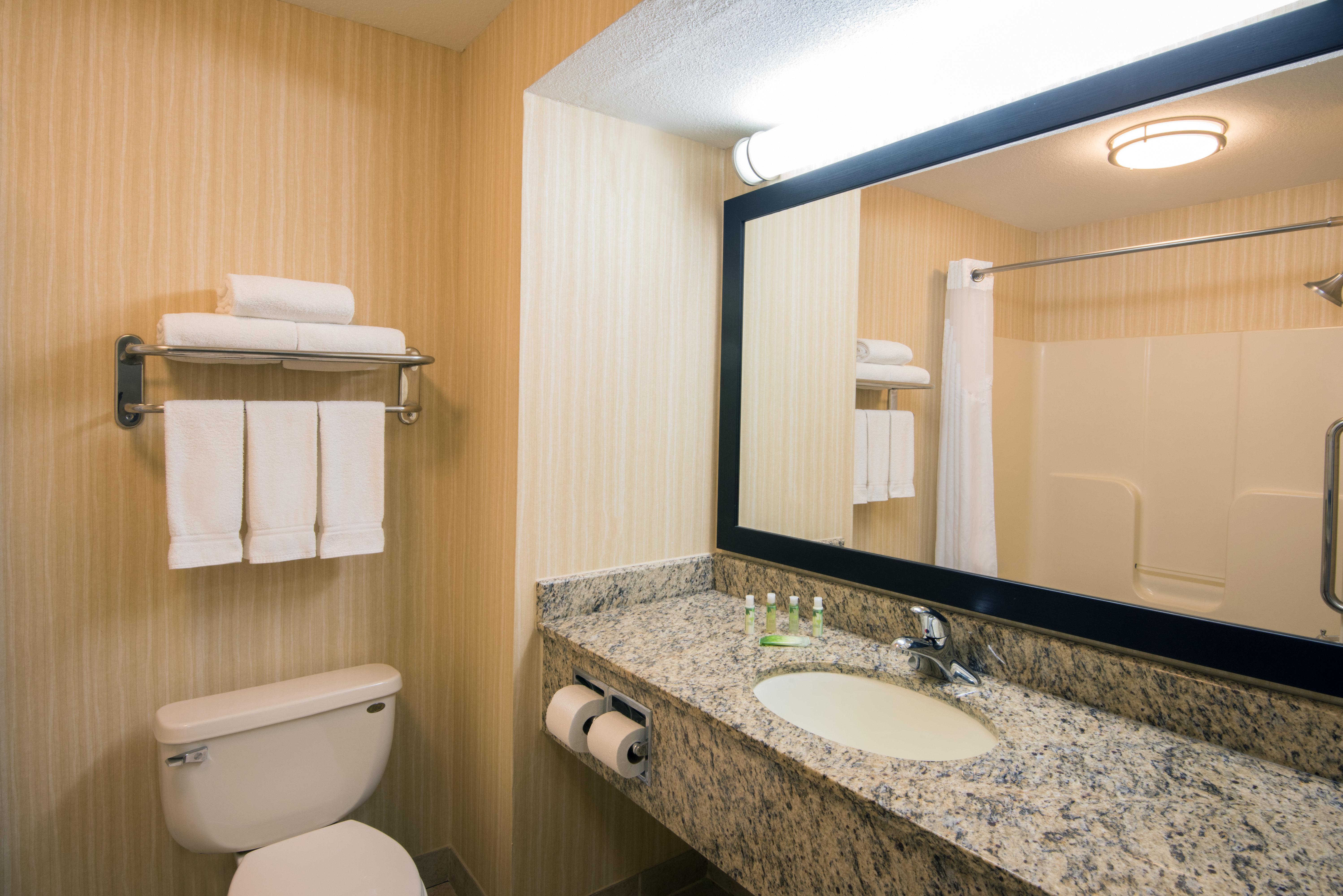 Holiday Inn Express Hotel & Suites Wauseon By Ihg Extérieur photo