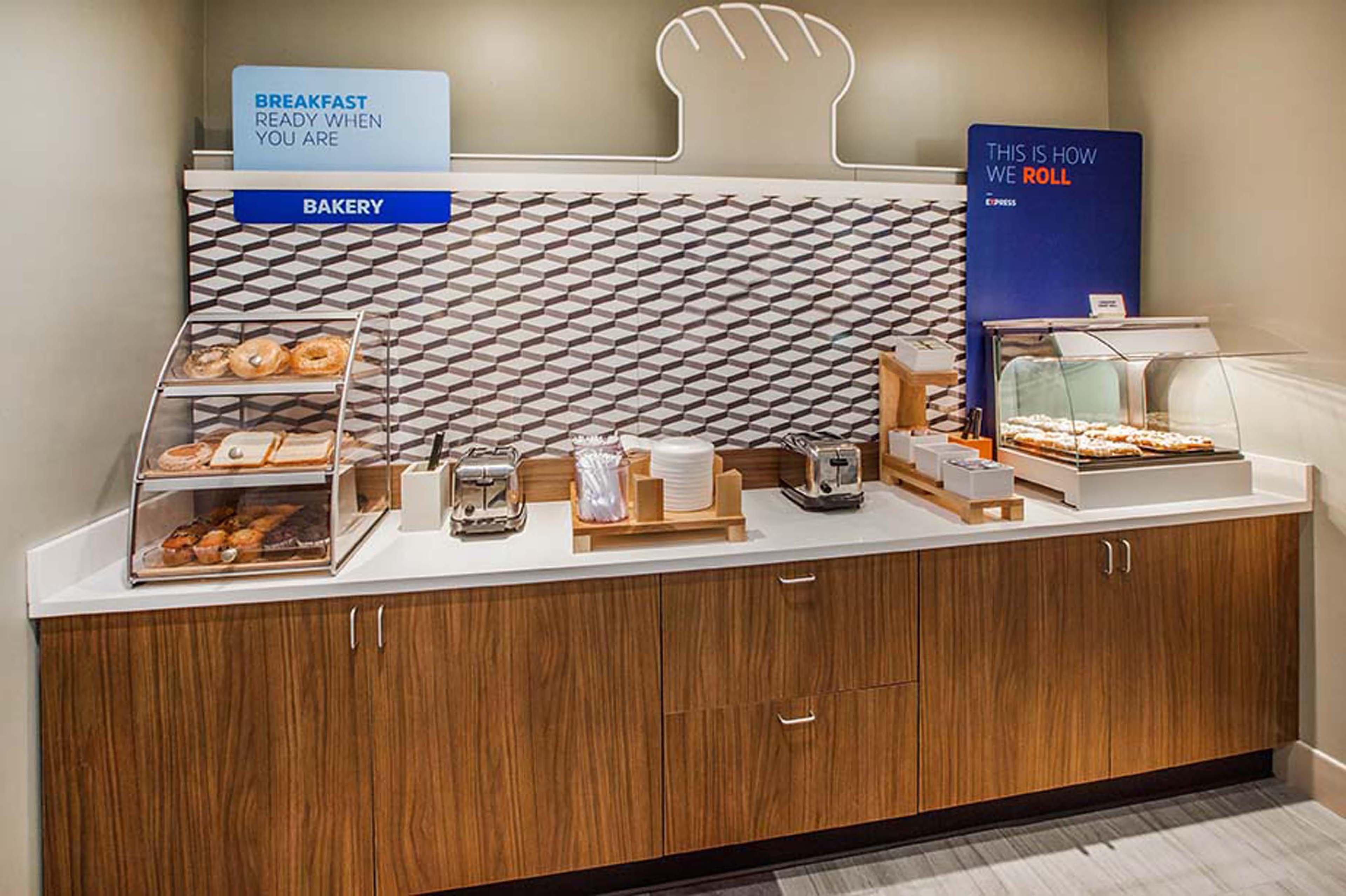Holiday Inn Express Hotel & Suites Wauseon By Ihg Extérieur photo