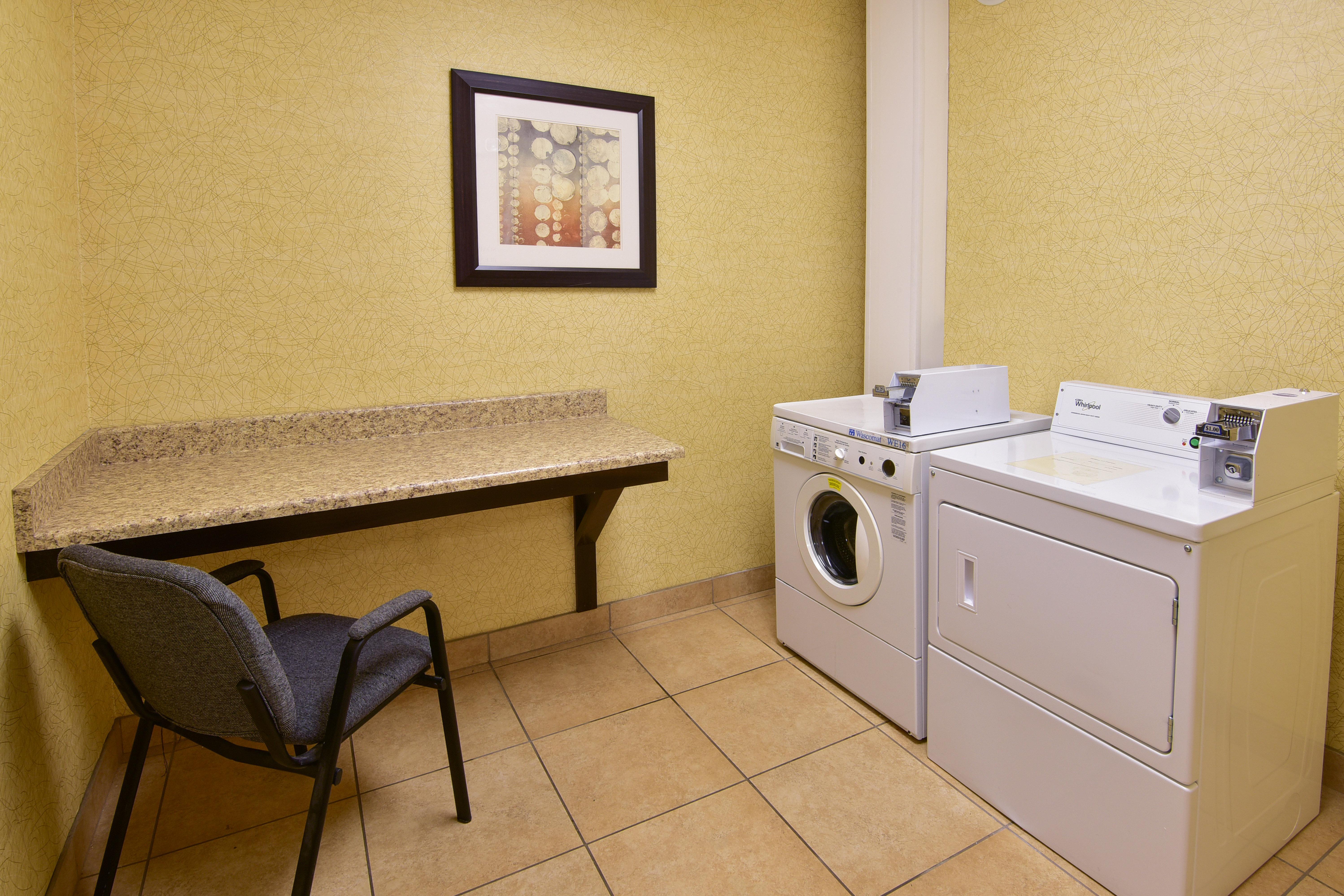 Holiday Inn Express Hotel & Suites Wauseon By Ihg Extérieur photo
