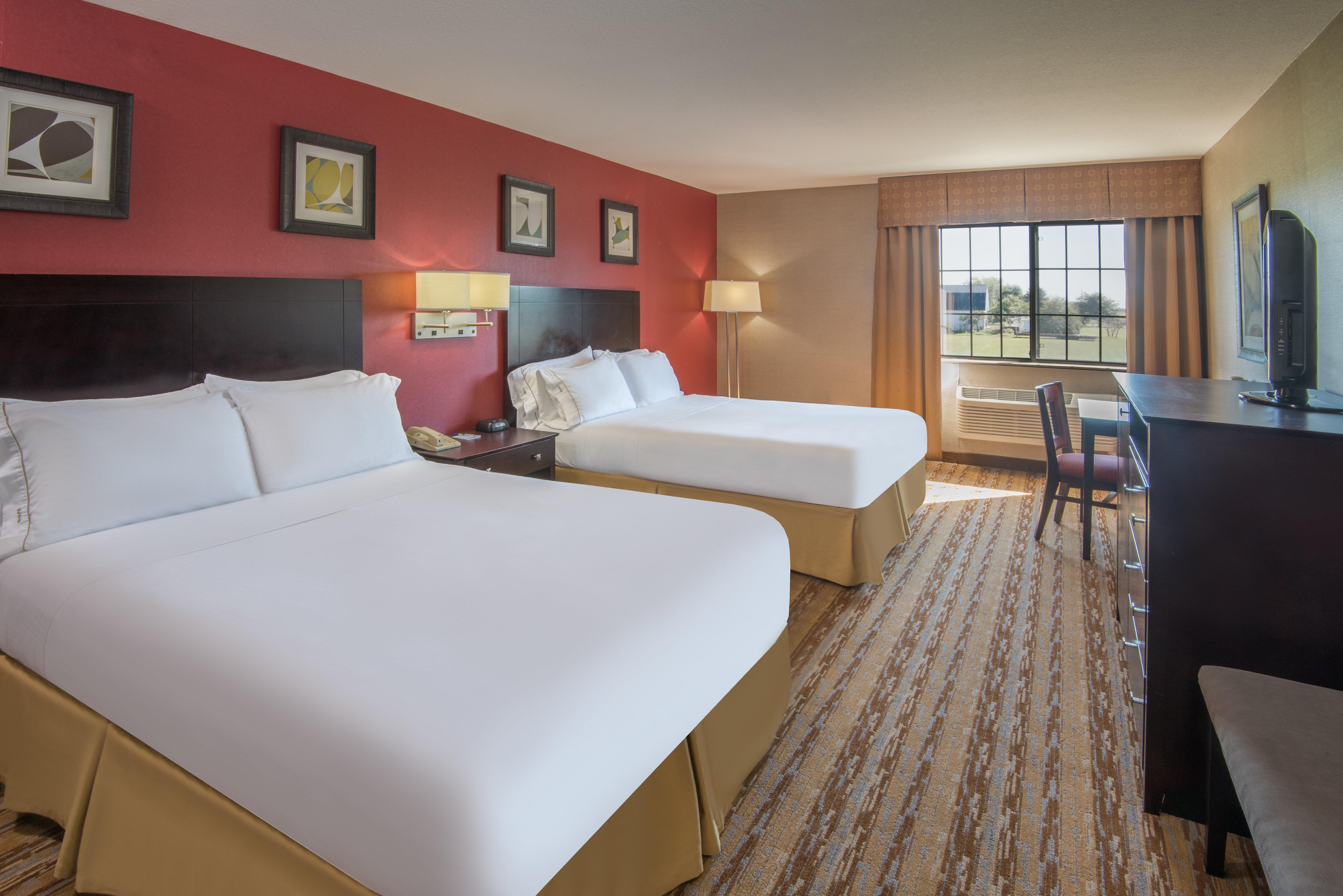 Holiday Inn Express Hotel & Suites Wauseon By Ihg Extérieur photo