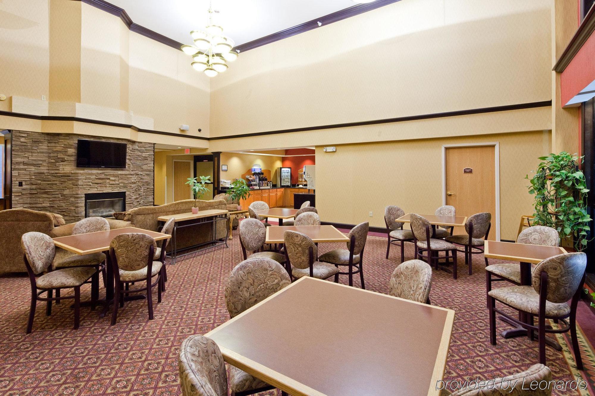 Holiday Inn Express Hotel & Suites Wauseon By Ihg Extérieur photo